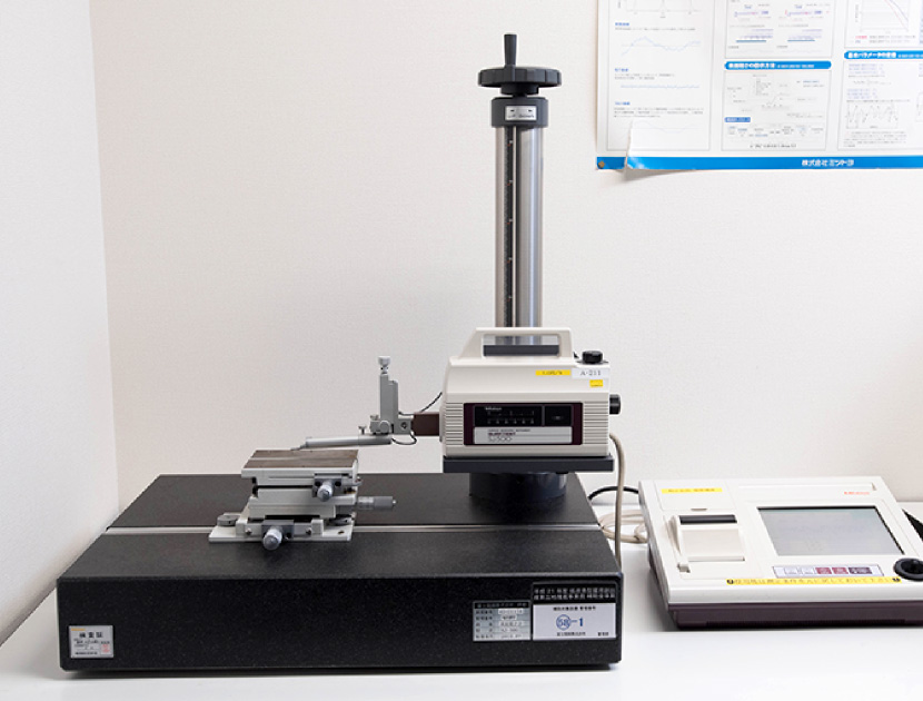 表面粗さ測定機